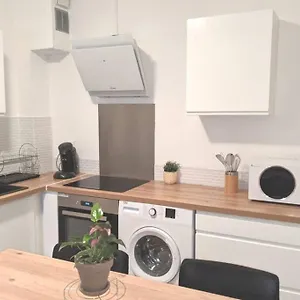  Apartment T3 Meuble Et Equipe Valence Proximite De La Gare